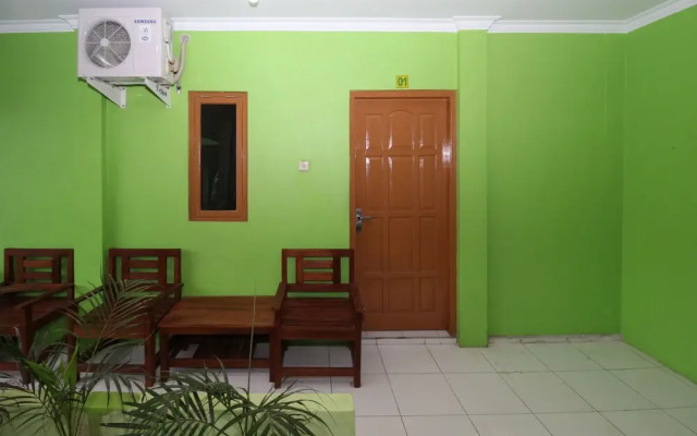 Airy Bangunharjo Parangtritis KM 4 319 Yogyakarta