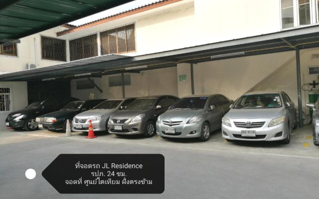 JL Residence Siriraj