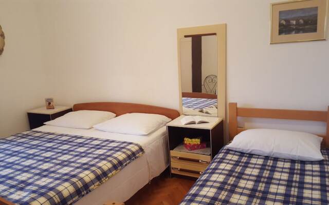 Top Spot Guesthouse - Adults Only
