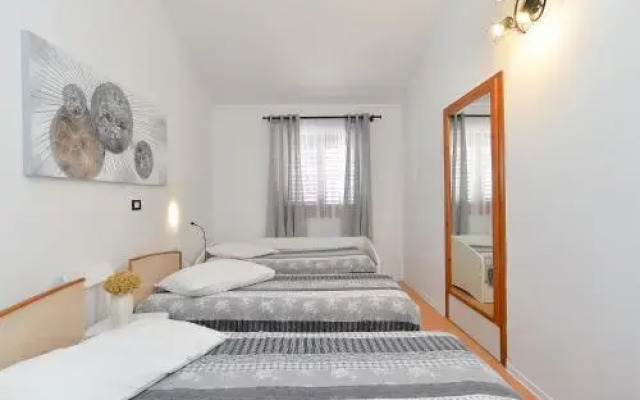 Apartment Senada 1727