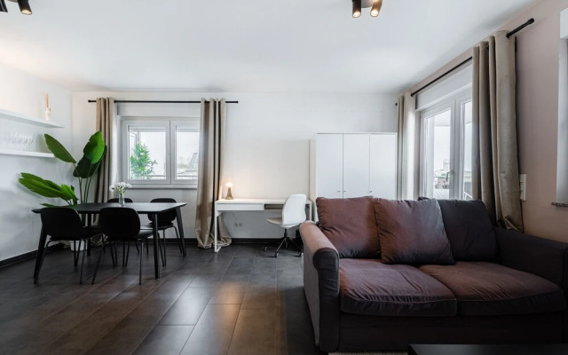 Business Leisure 1BR Esch-sur-Alzette