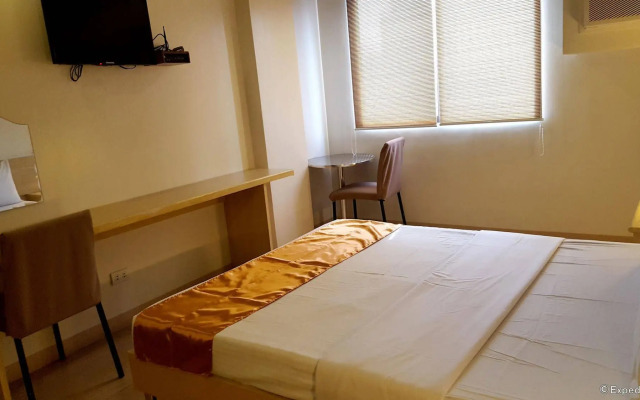 M Suites Hotel