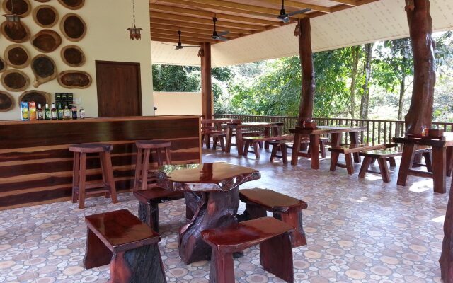Khao Sok River Home Resort