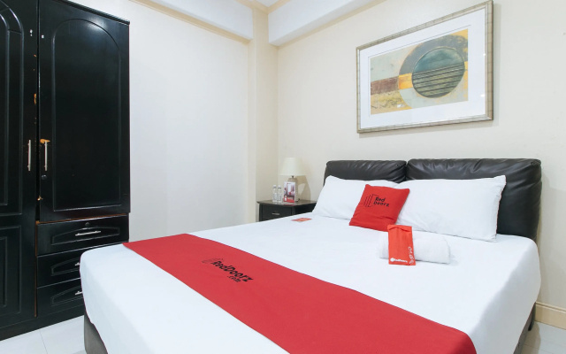 RedDoorz Plus @ Better Living Paranaque