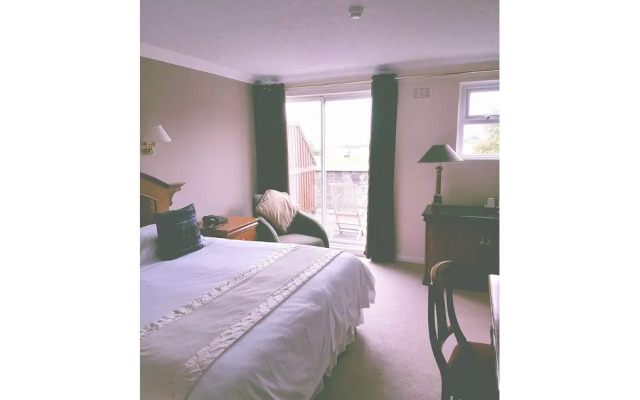 The Powfoot Hotel