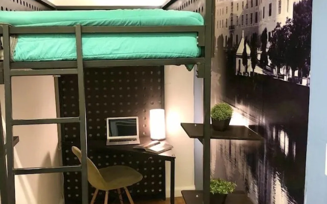 Roomies Hostel Condesa