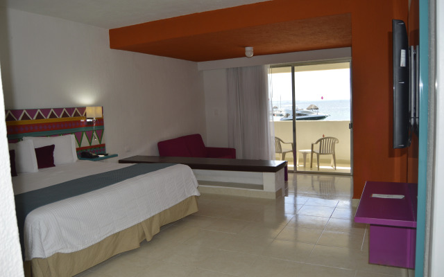 All Ritmo Cancun Resort & Water Park - All Inclusive