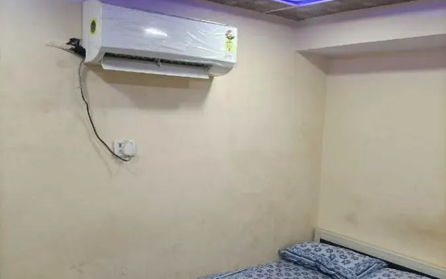 OYO 70140 Hotel Yash Galaxy