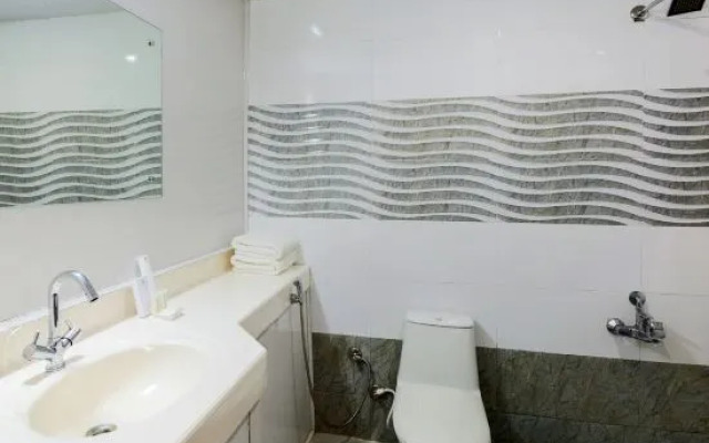 Heavenly Heights by OYO Rooms
