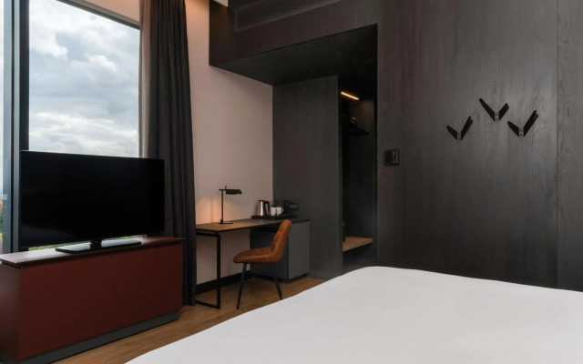 Radisson RED Hotel, Johannesburg Rosebank