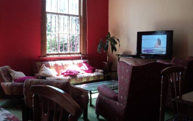 Hostal Residencia en el Cerro