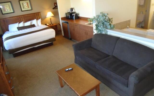 Casper C'mon Inn Hotel & Suites