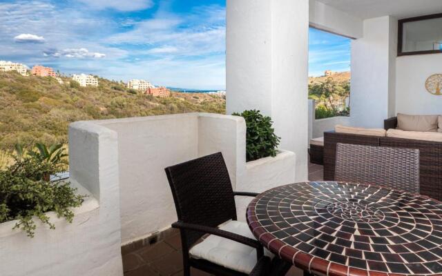 2147-Beautiful 2 bedrooms with sea view