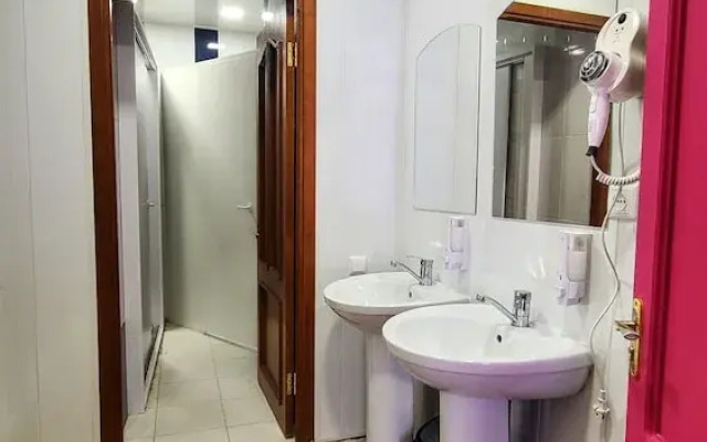 Capsula hotel