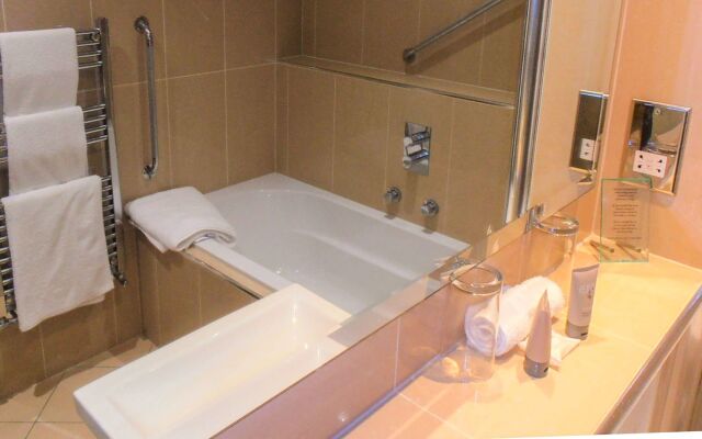 Hollies Hotel