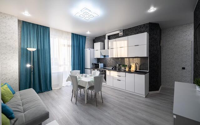 Пять Звёзд на улице Героя Яковлева 17