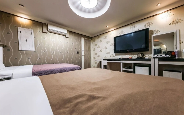 Cheongju Hotel Again