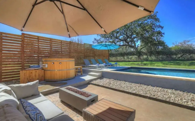 The KK Ranch-private Pool-hill Country Bliss