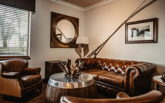 Broadford Hotel