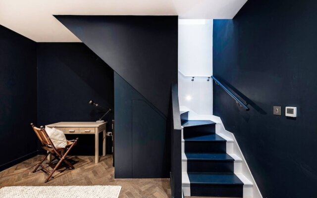 Modern, Bright & Elegant 3 Bed Fulham Maisonette