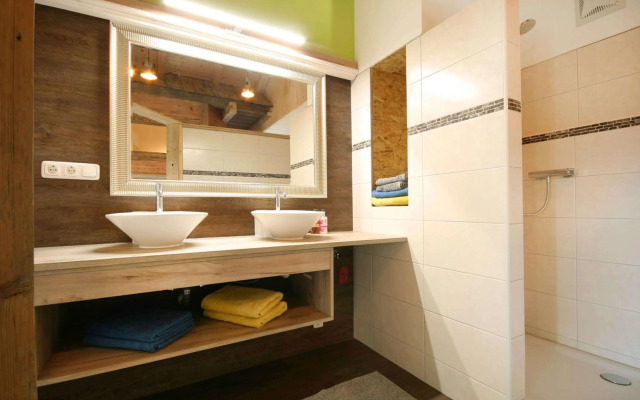 Almliesl Gruppenhaus PUCH-625