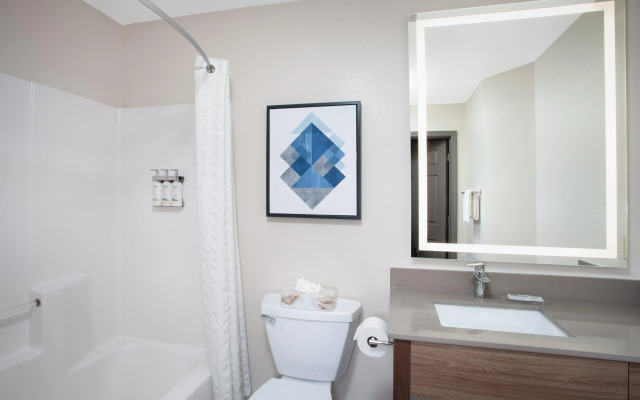 Candlewood Suites Louisville North by IHG