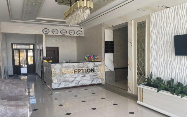 Art Angren Hotel