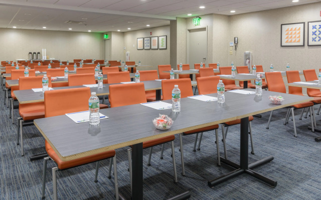 Holiday Inn Express Southington by IHG