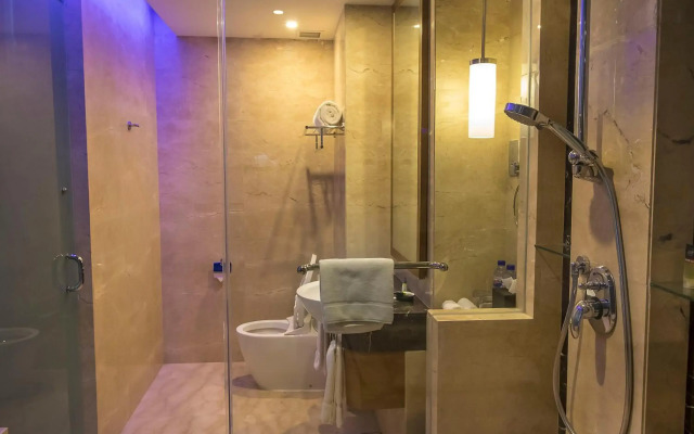 Four Points by Sheraton Manado