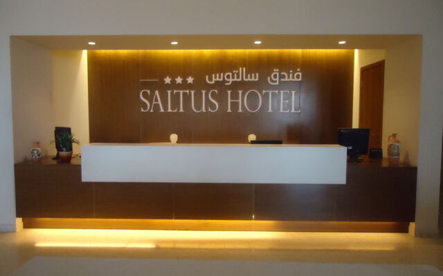 Saltus Hotel