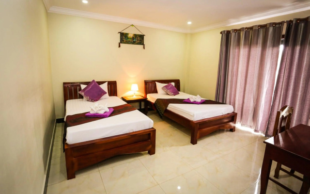 Blue Diamond Guest House - Hostel