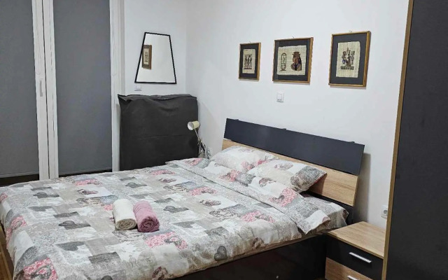 Temi's Apartments 1