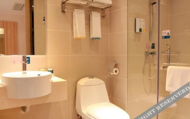 City Comfort Inn Hotel (Hong'an Hongping Avenue)