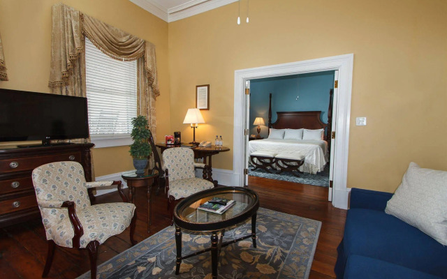 The Marshall House, Historic Inns of Savannah