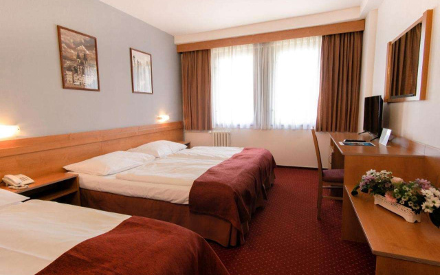 Hotel Globus