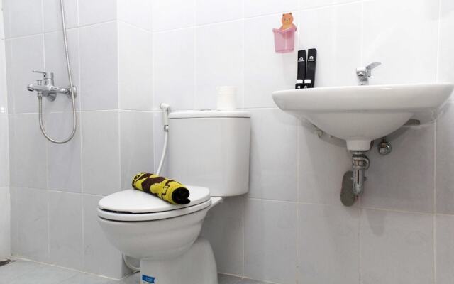 Fancy And Elegant Studio At Patraland Urbano Apartment