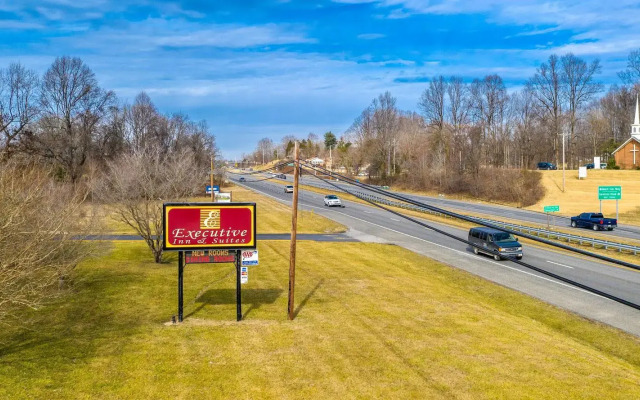 Executive Inn And Suites