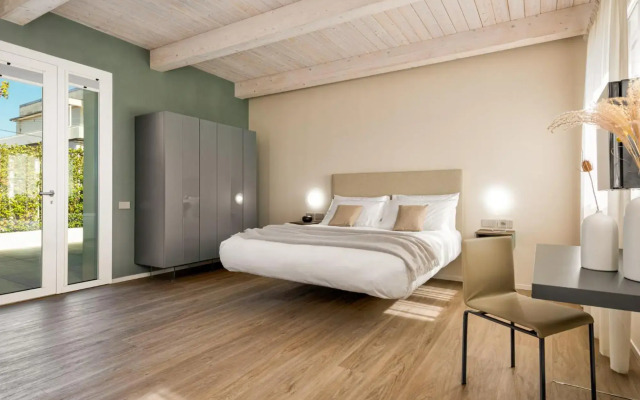 Open Hotel