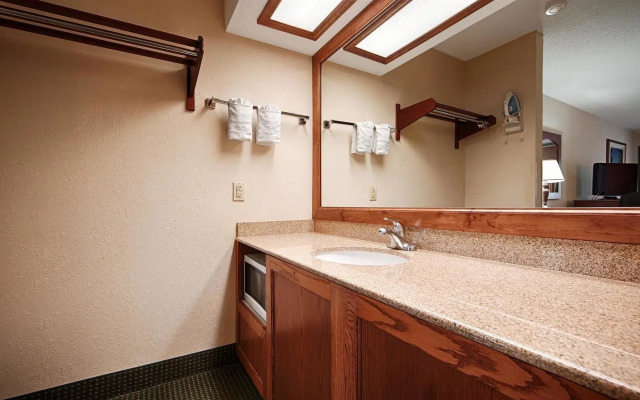 Best Western Montis Inn