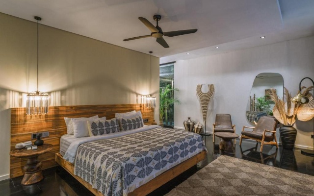 Villa Bull House Amazing 6 bedrooms contemporary villa in Seminyak – Guest Rooms – Kerobokan Kelod