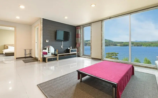 Gapyeong Aquavita Pension