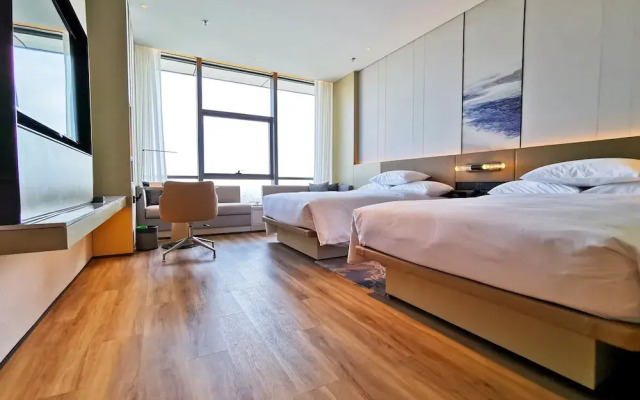 Courtyard by Marriott Qinhuangdao