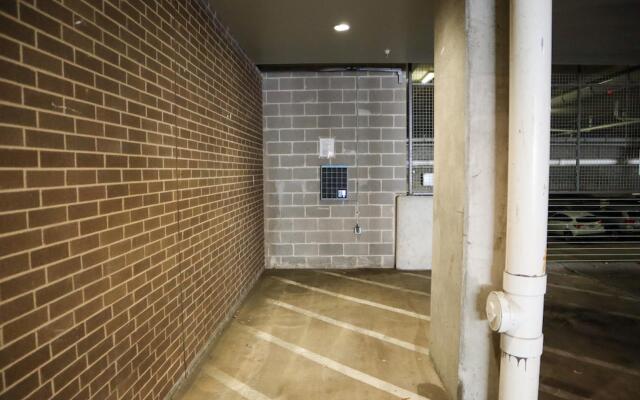 Recently Upgraded Apt with gym and pool