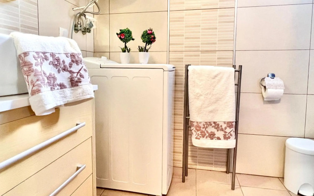 Studio Nikiti Beach