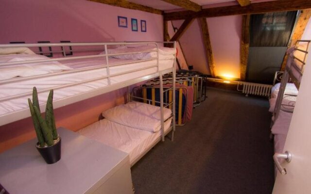 Hostel Tufna