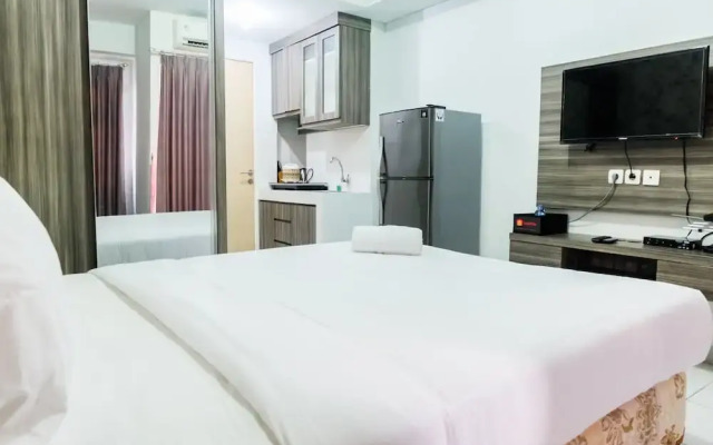 Simply Studio Room Ayodhya Apartment near Tangerang City