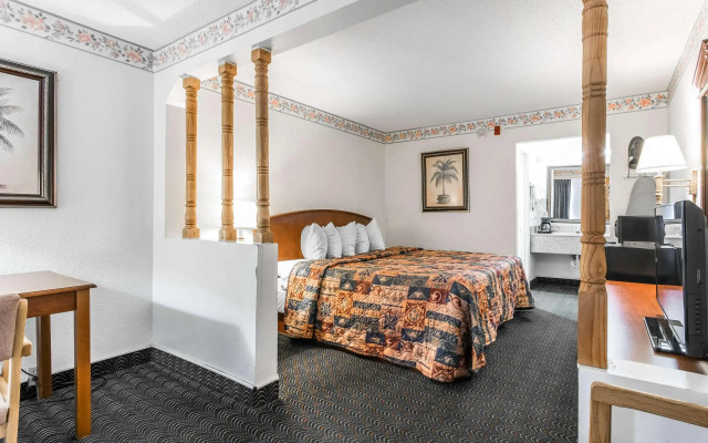 Rodeway Inn