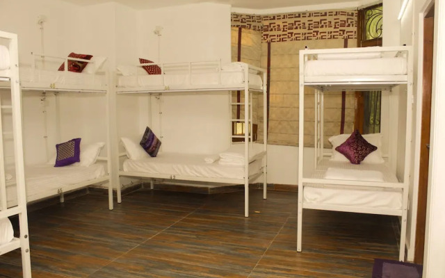 Datstop Hostel