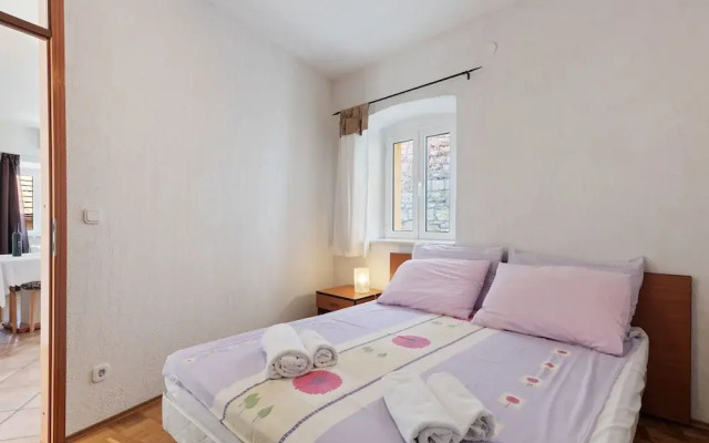 Quaint Apartment in Pu?iš?a With Balcony