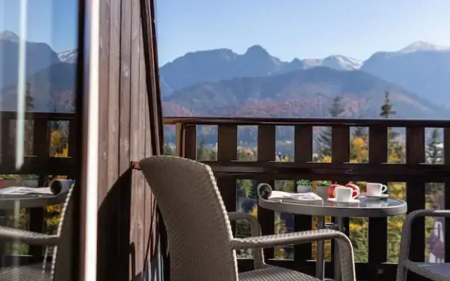 Rural Two-bedroom Apartment by Renters